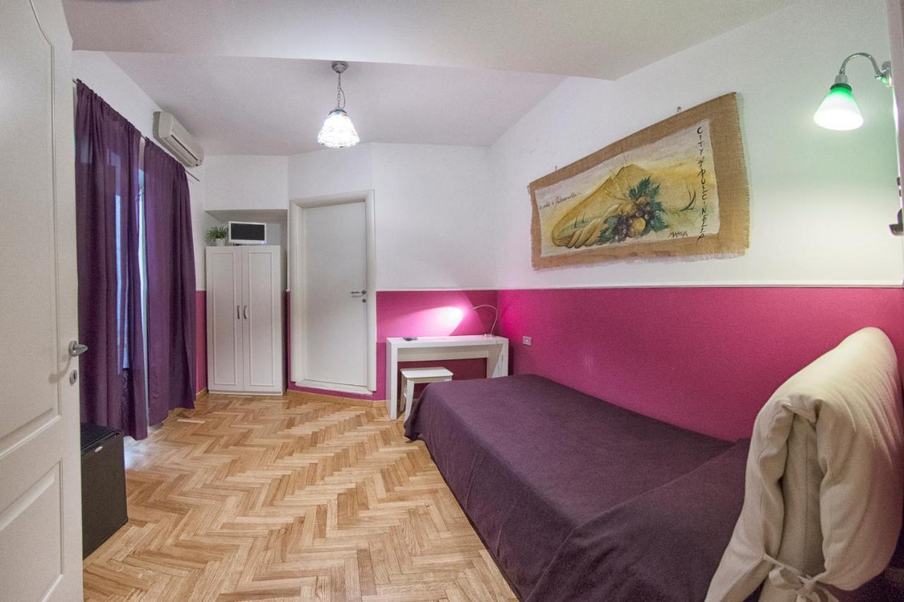 B&B Cappella Vecchia 11 Νάπολη Εξωτερικό φωτογραφία
